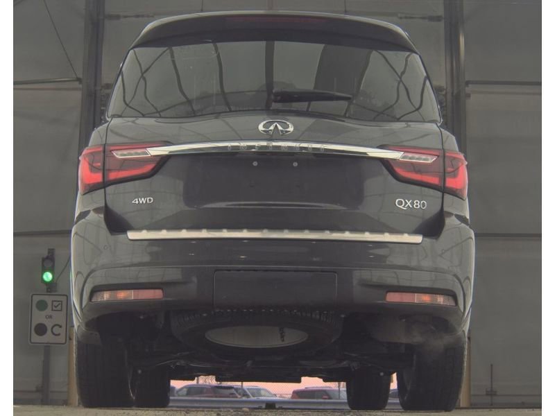 Used 2024 INFINITI QX80 Luxe image 5