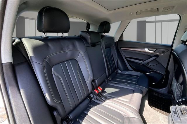 Certified 2023 Audi Q5 2.0T Premium w/ Convenience Package AWD/4WD image 25
