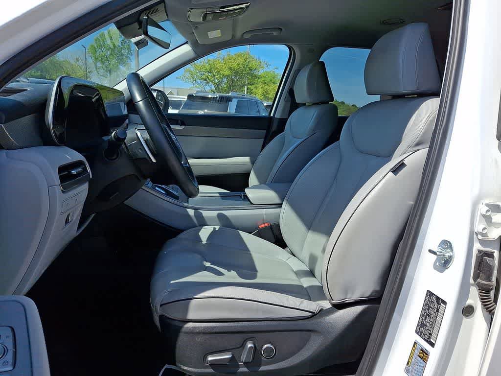 Used 2024 Hyundai Palisade SEL FWD image 13