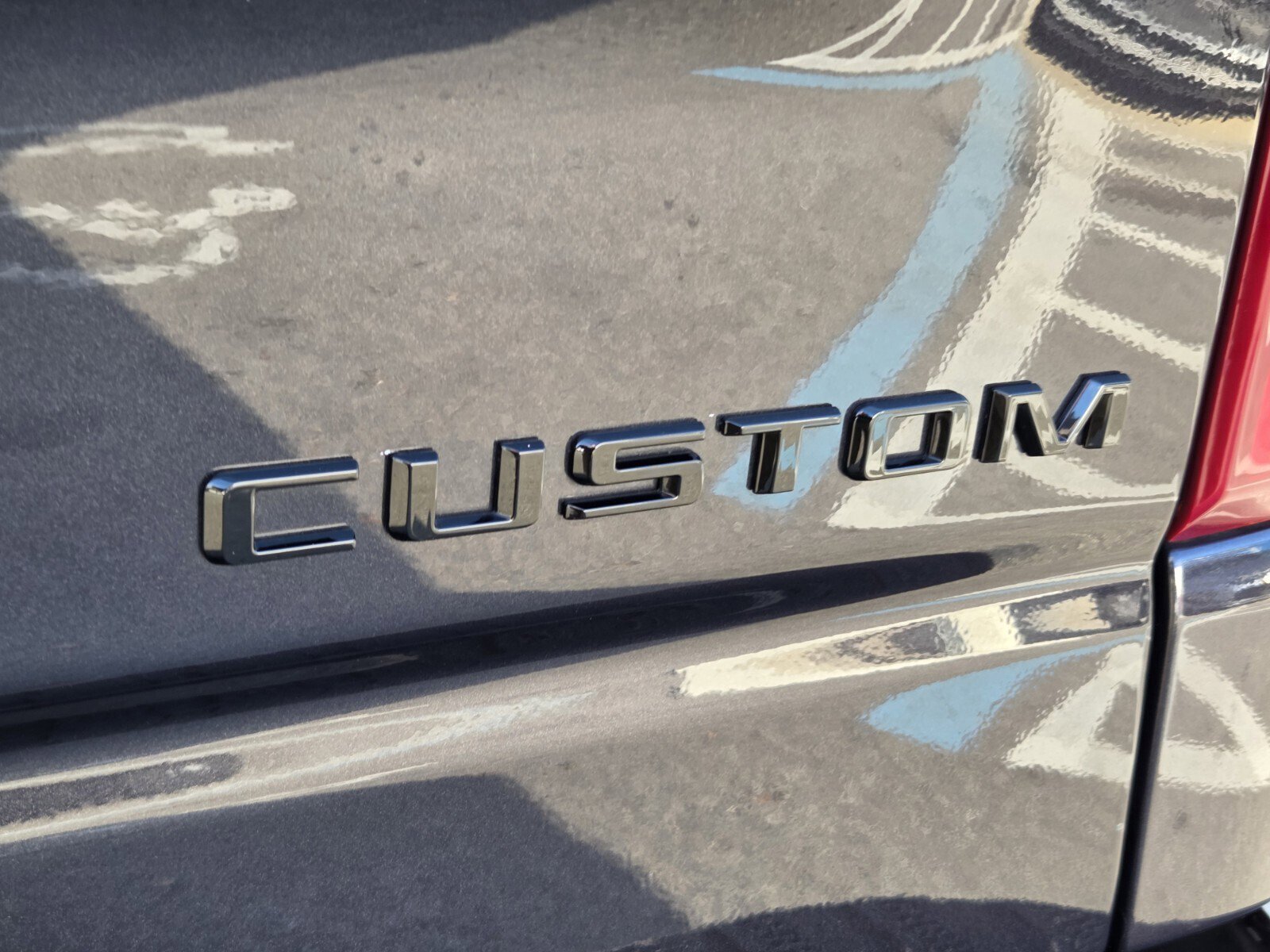 Used 2024 Chevrolet Silverado 1500 Custom Trail Boss w/ LPO, Dark Essentials Package image 16