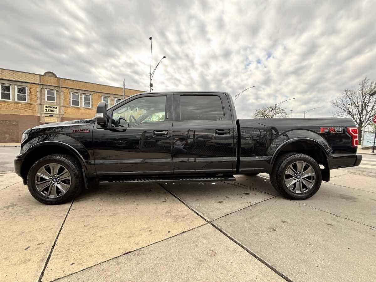 Used 2018 Ford F150 XLT w/ Equipment Group 302A Luxury AWD/4WD image 8
