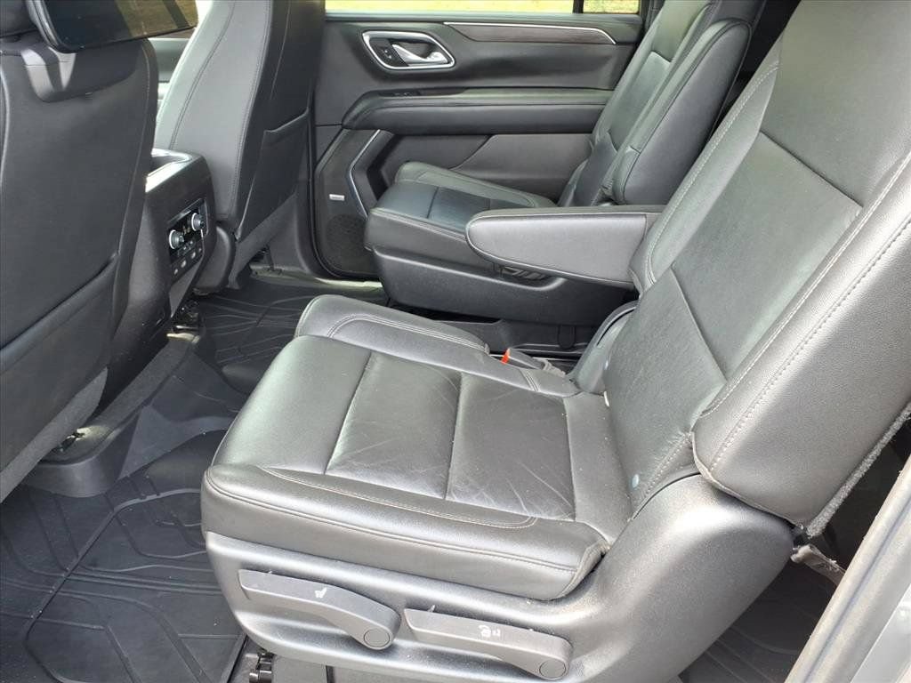 Used 2021 Chevrolet Suburban LT w/ Rear Media and Nav Package AWD/4WD image 12