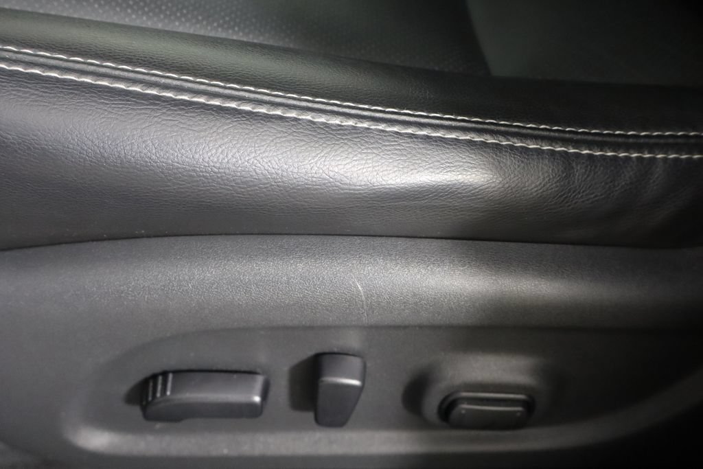 Used 2021 Nissan Murano SL w/ SL Moonroof Package FWD image 23