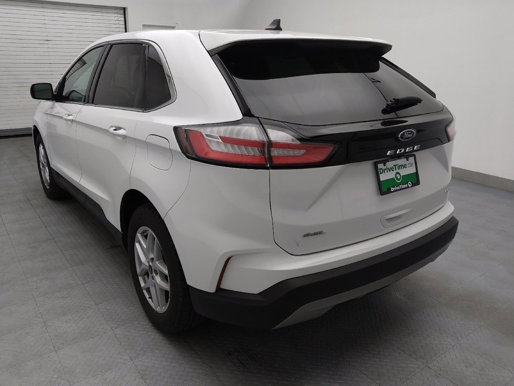 Used 2024 Ford Edge SEL image 5
