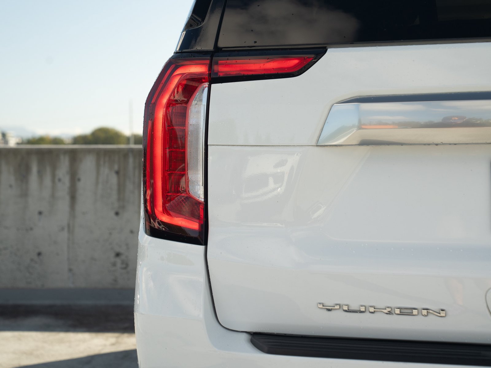 Used 2023 GMC Yukon Denali AWD/4WD image 11