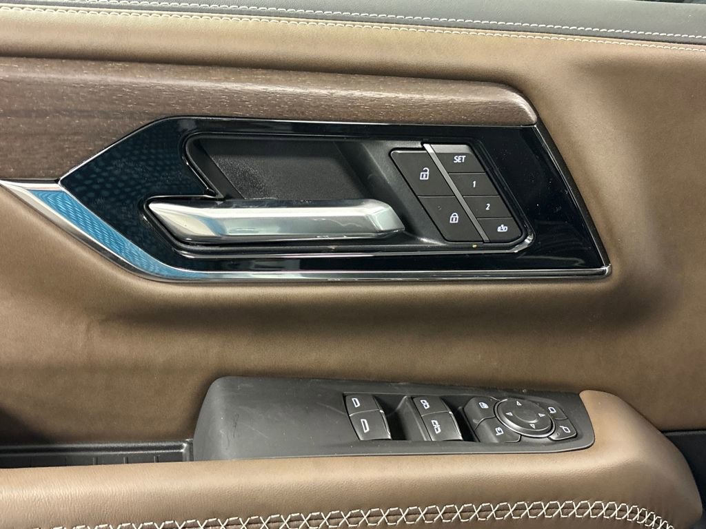 New 2026 GMC Yukon XL Denali Ultimate w/ LPO, Floor Liner Package image 24