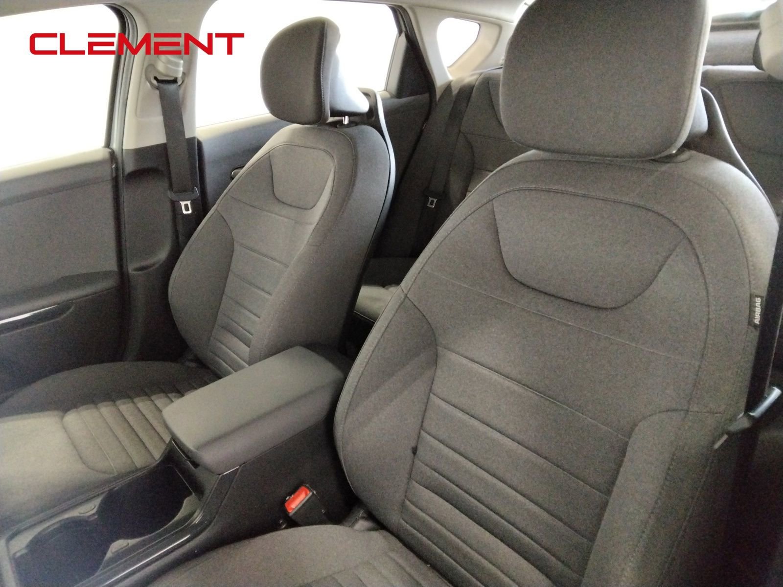 Used 2025 Kia K4 EX image 28