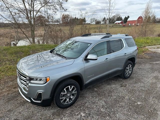 Used 2023 GMC Acadia SLE w/ Driver Convenience Package image 11