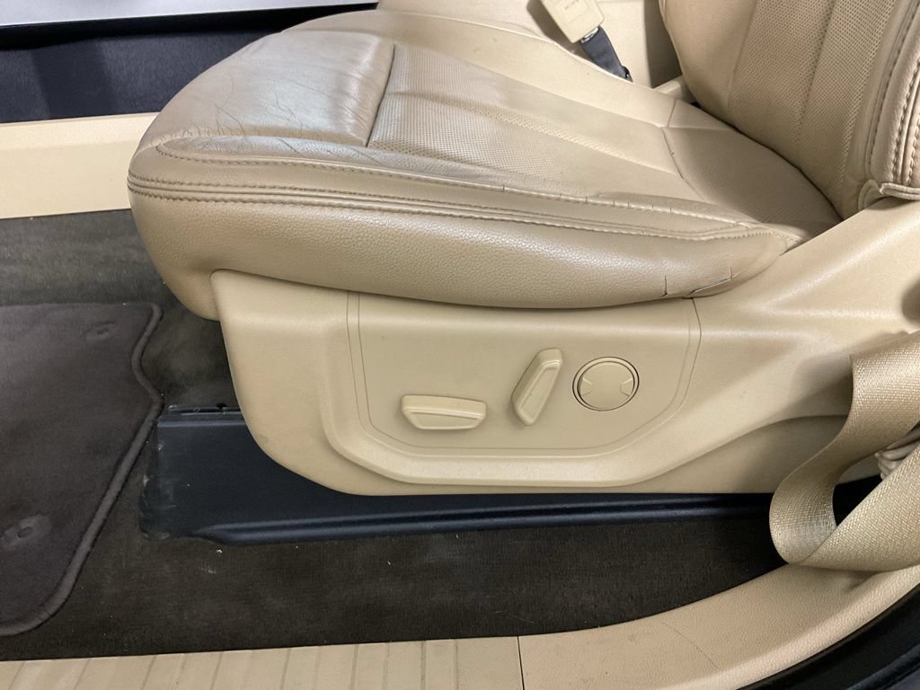 Used 2019 Ford F150 Lariat w/ Equipment Group 502A Luxury AWD/4WD image 22