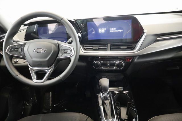 New 2026 Chevrolet Trax ACTIV w/ Driver Confidence Package FWD image 13
