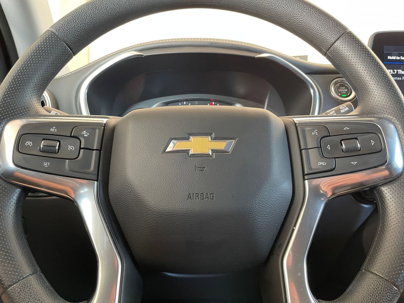 Used 2025 Chevrolet Blazer LT image 28