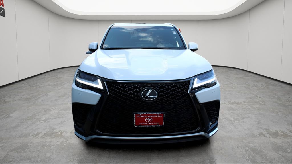 Used 2023 Lexus LX 600 F Sport w/ Accessory Package (Z1) AWD/4WD image 6