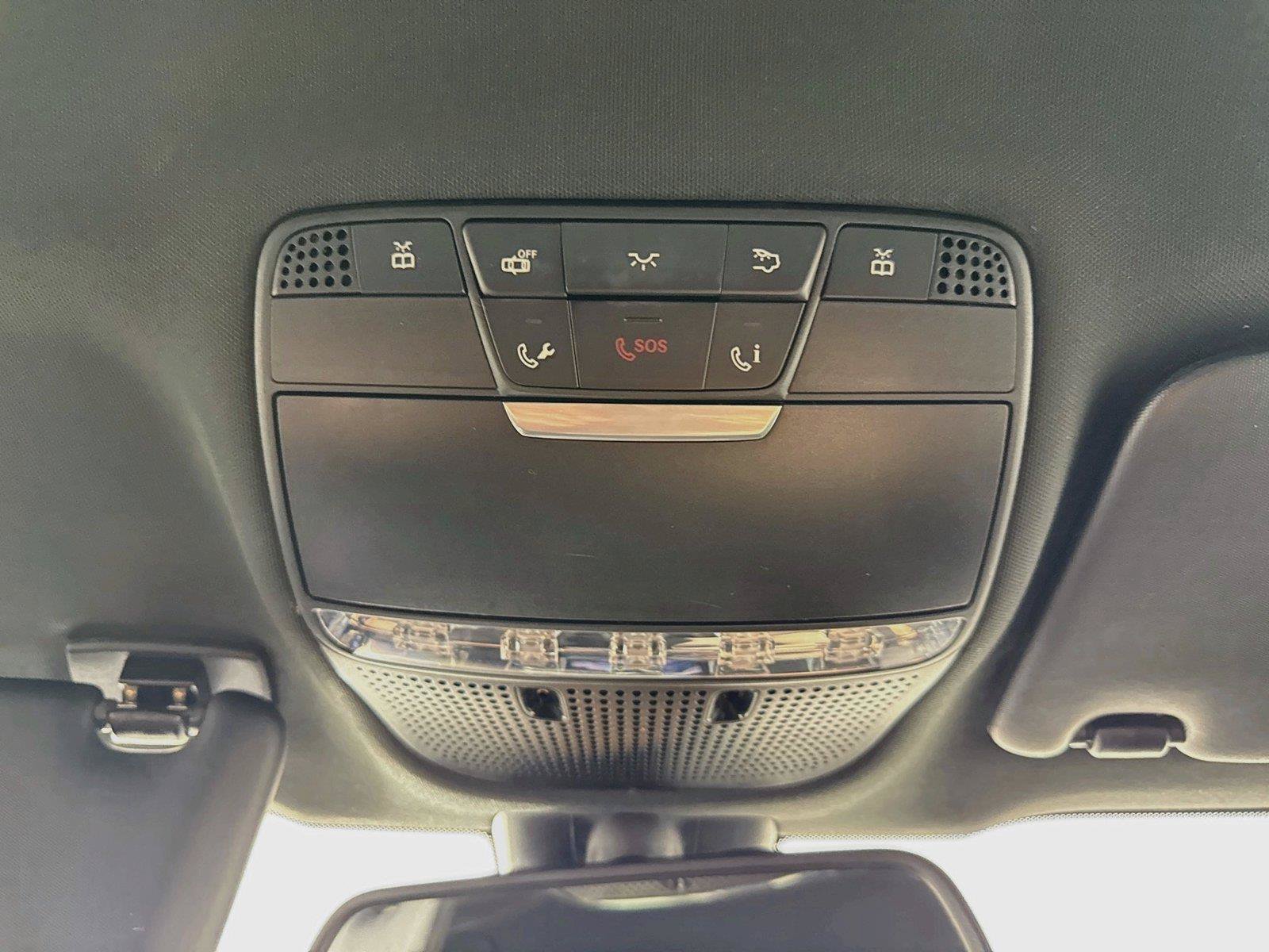 Used 2019 Mercedes-Benz GLC 300 image 6