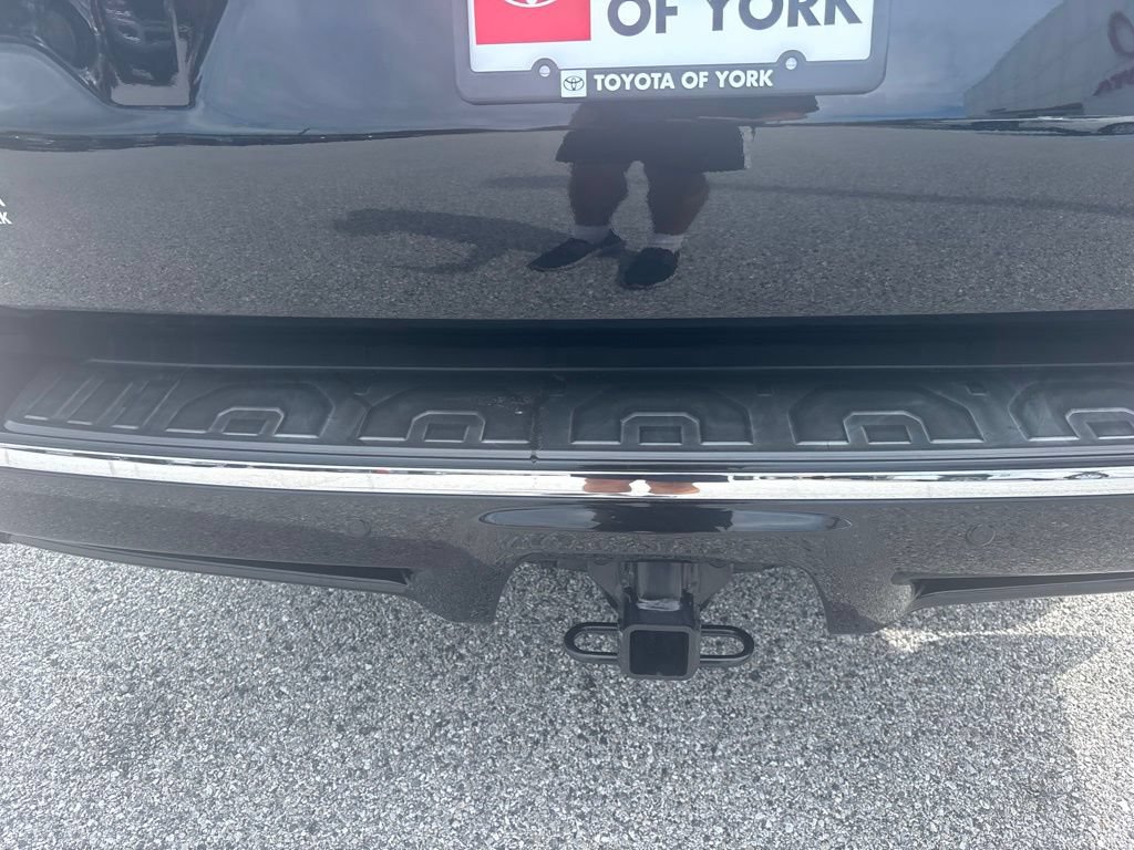 Used 2017 Toyota 4Runner Limited AWD/4WD image 5
