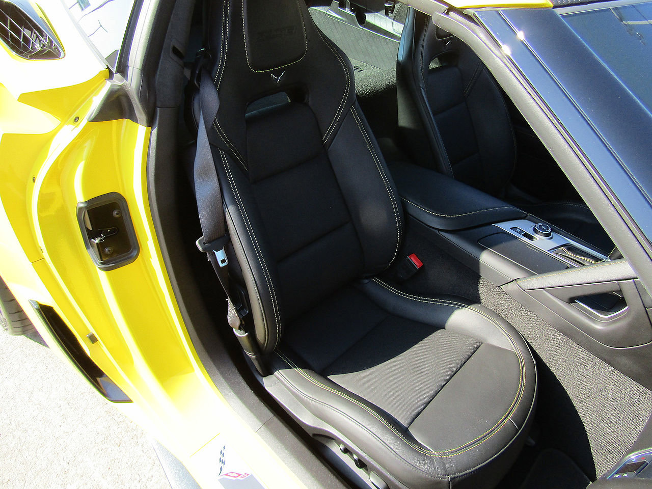 Used 2017 Chevrolet Corvette Z06 image 12