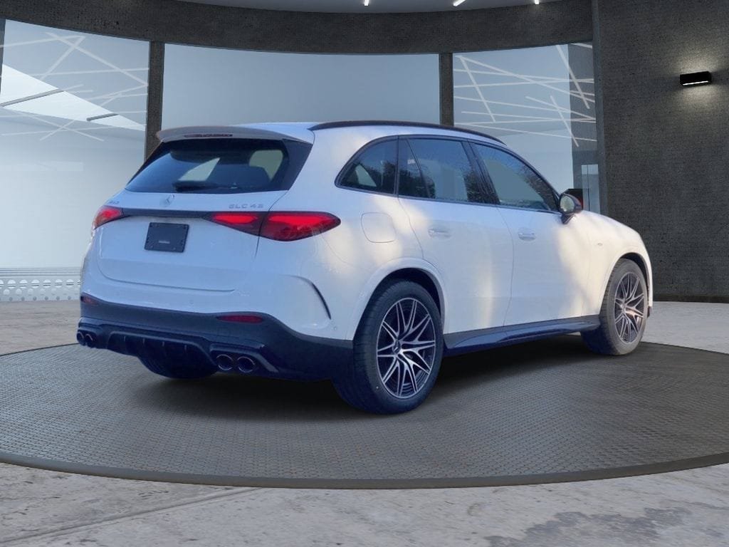 New 2026 Mercedes-Benz GLC 43 AMG 4MATIC image 4