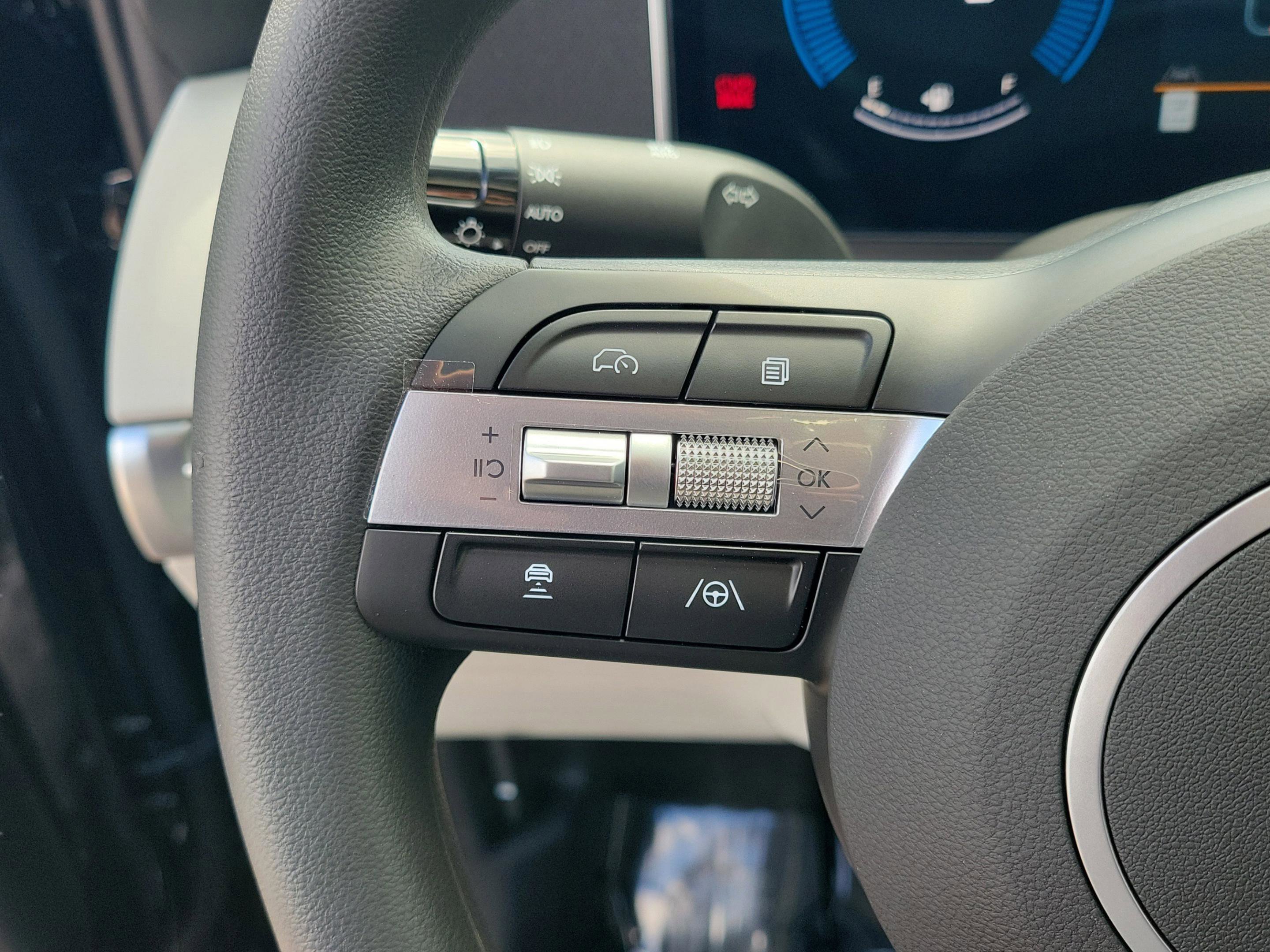 New 2026 Hyundai Tucson SEL image 19