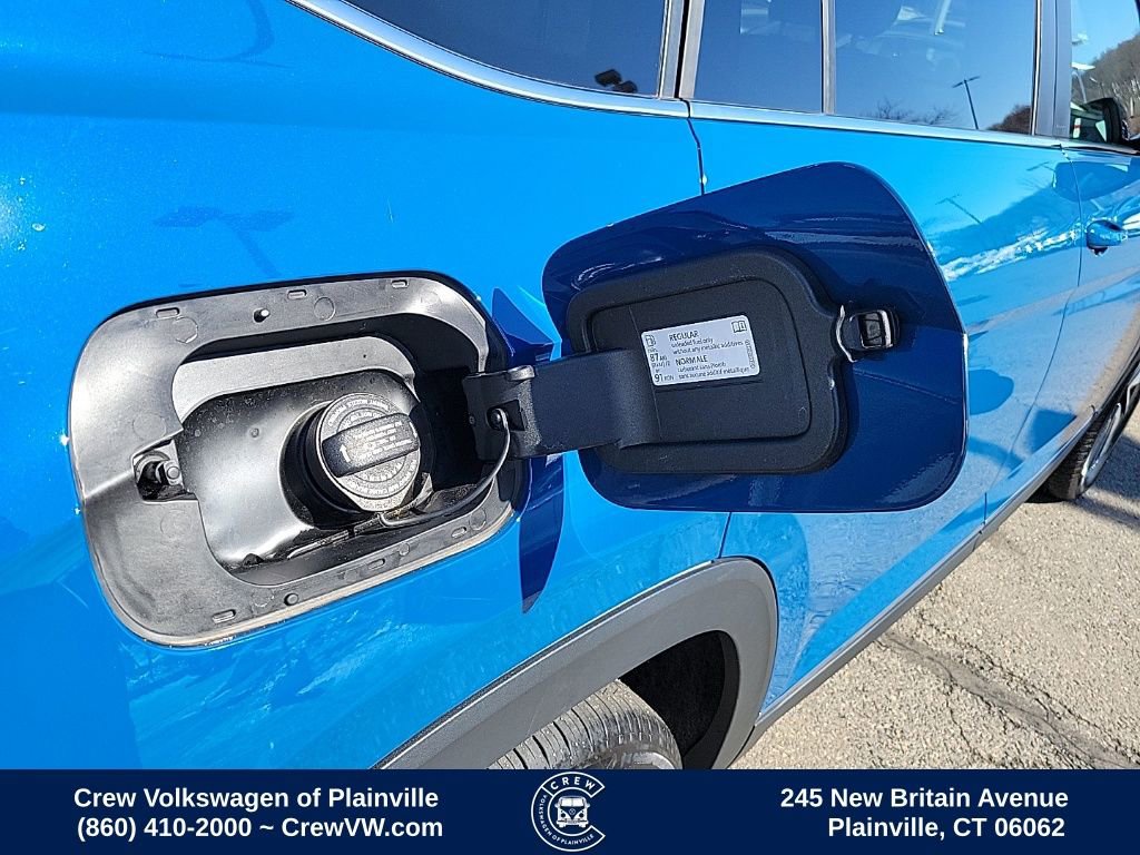 Certified 2025 Volkswagen Atlas SEL image 32