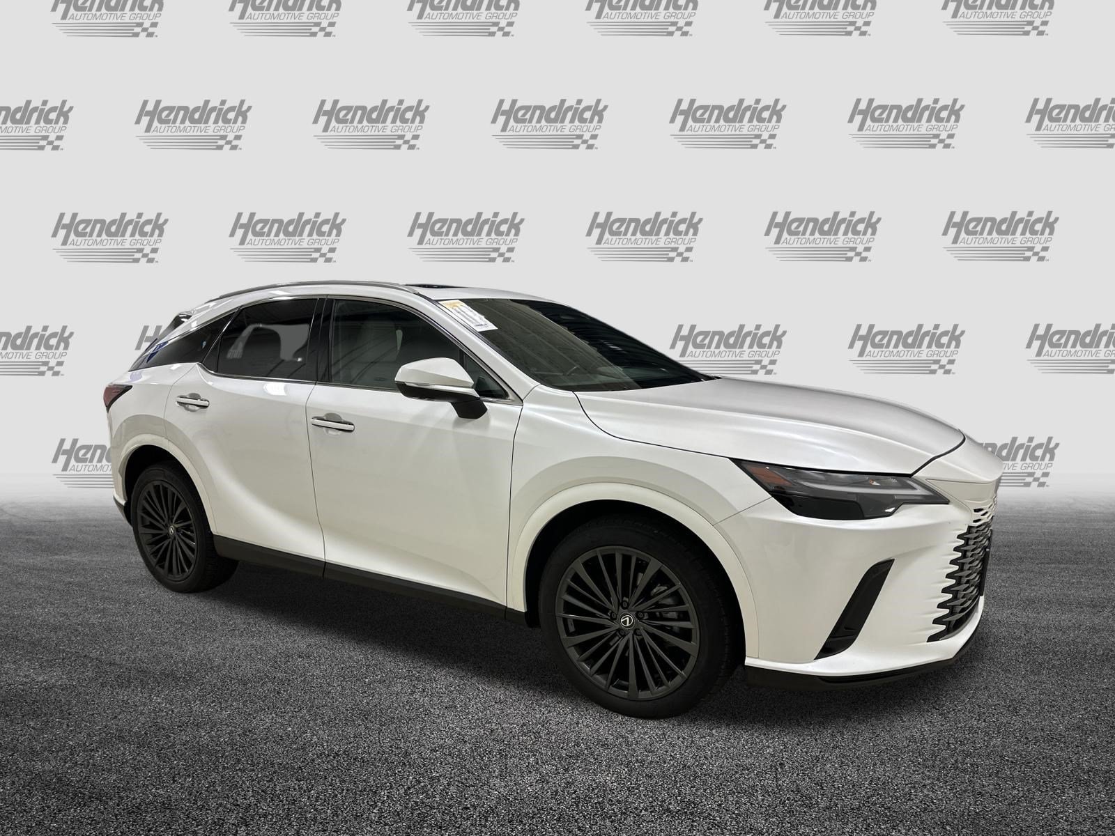 Certified 2024 Lexus RX 350 AWD w/ Premium Package w/ Convenience Package image 2