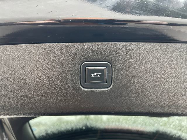 Used 2020 Chevrolet Blazer LT image 20