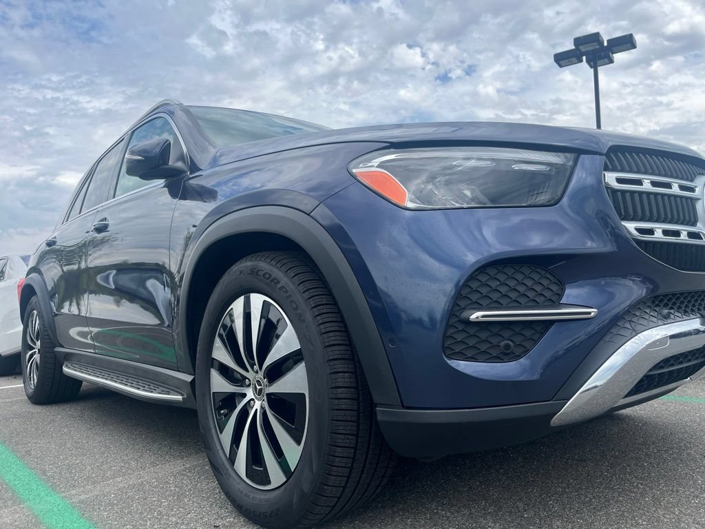 Certified 2024 Mercedes-Benz GLE 450 4MATIC image 7