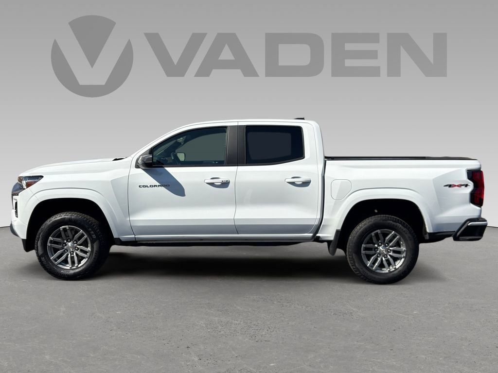 Used 2024 Chevrolet Colorado LT image 4
