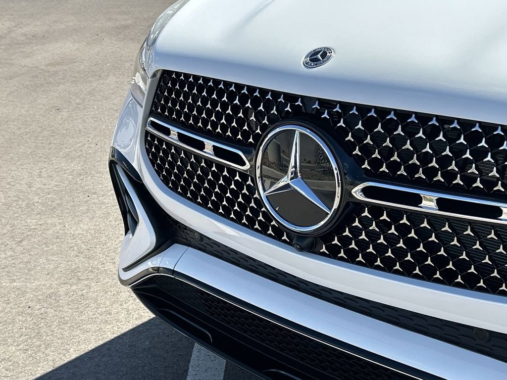 Used 2025 Mercedes-Benz GLE 450 4MATIC Coupe image 32