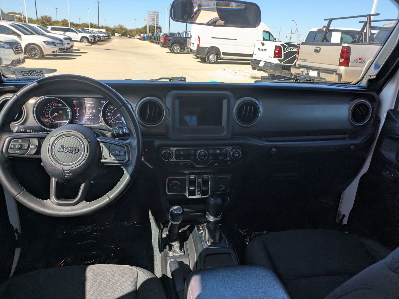 Used 2022 Jeep Wrangler Unlimited Sport image 14