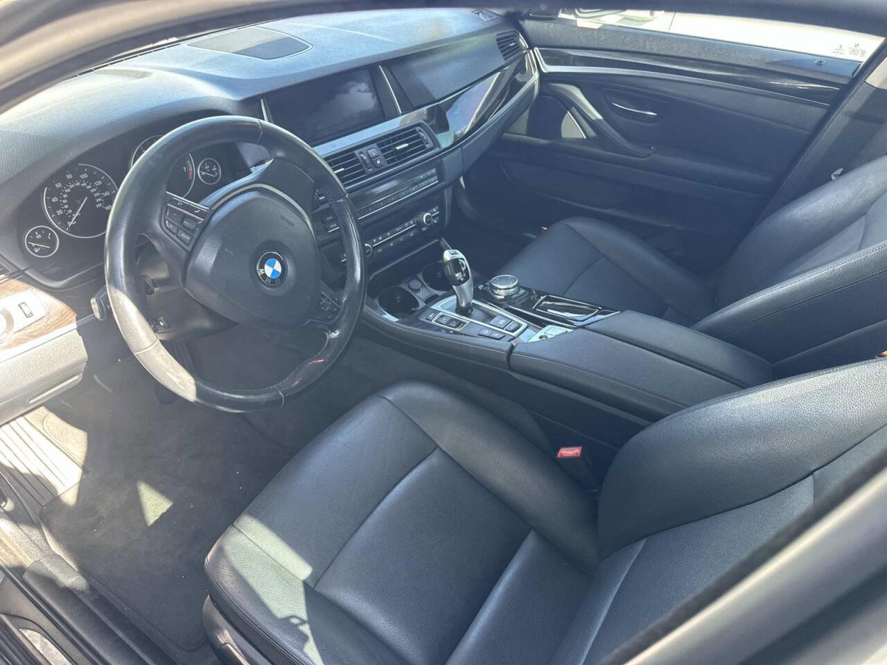 Used 2015 BMW 528i xDrive Sedan image 8