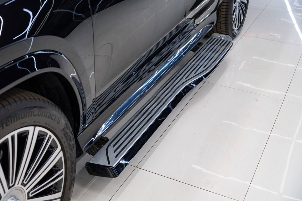 Used 2022 Mercedes-Benz Maybach GLS 600 4MATIC image 22