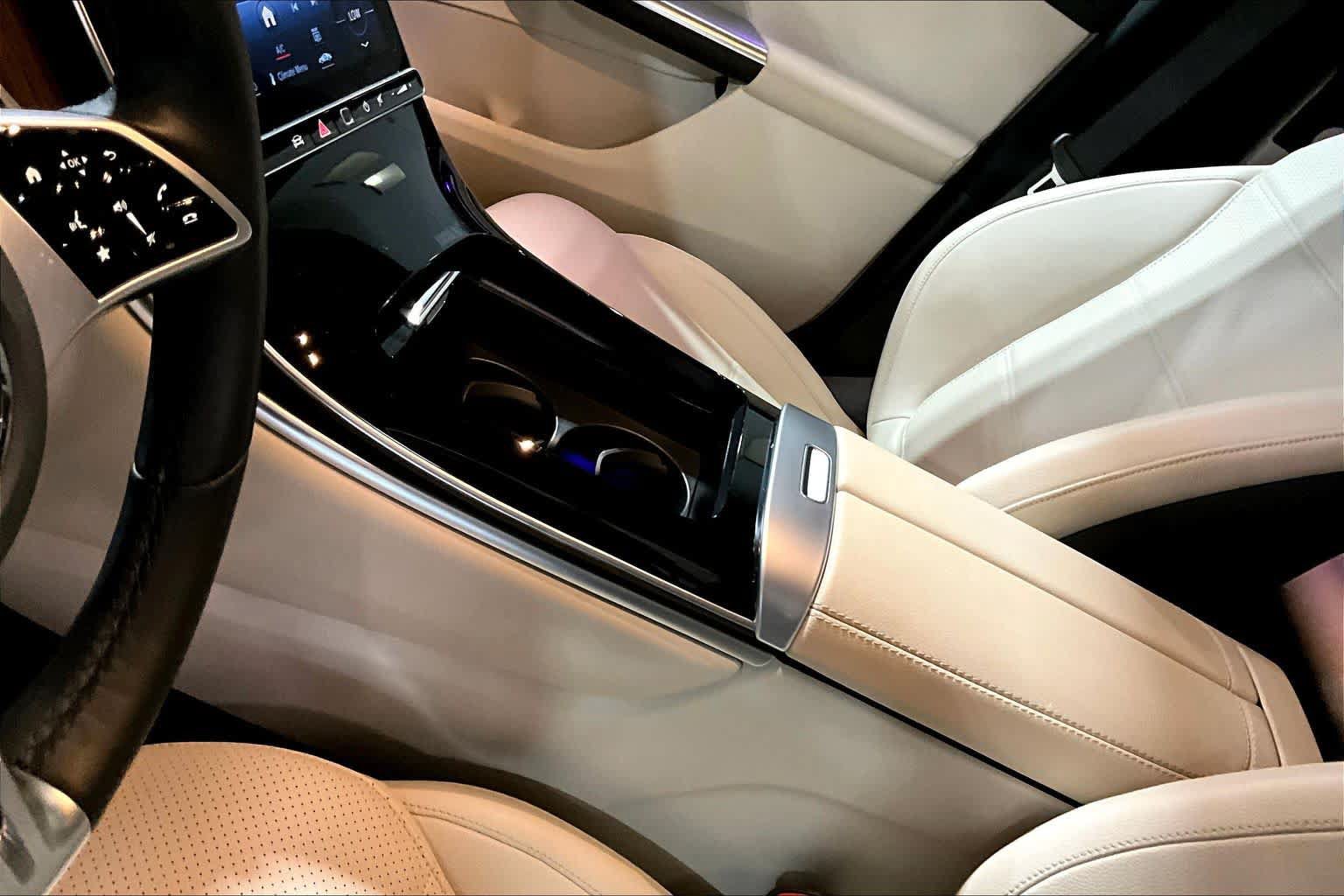 Certified 2024 Mercedes-Benz GLC 300 4MATIC image 17