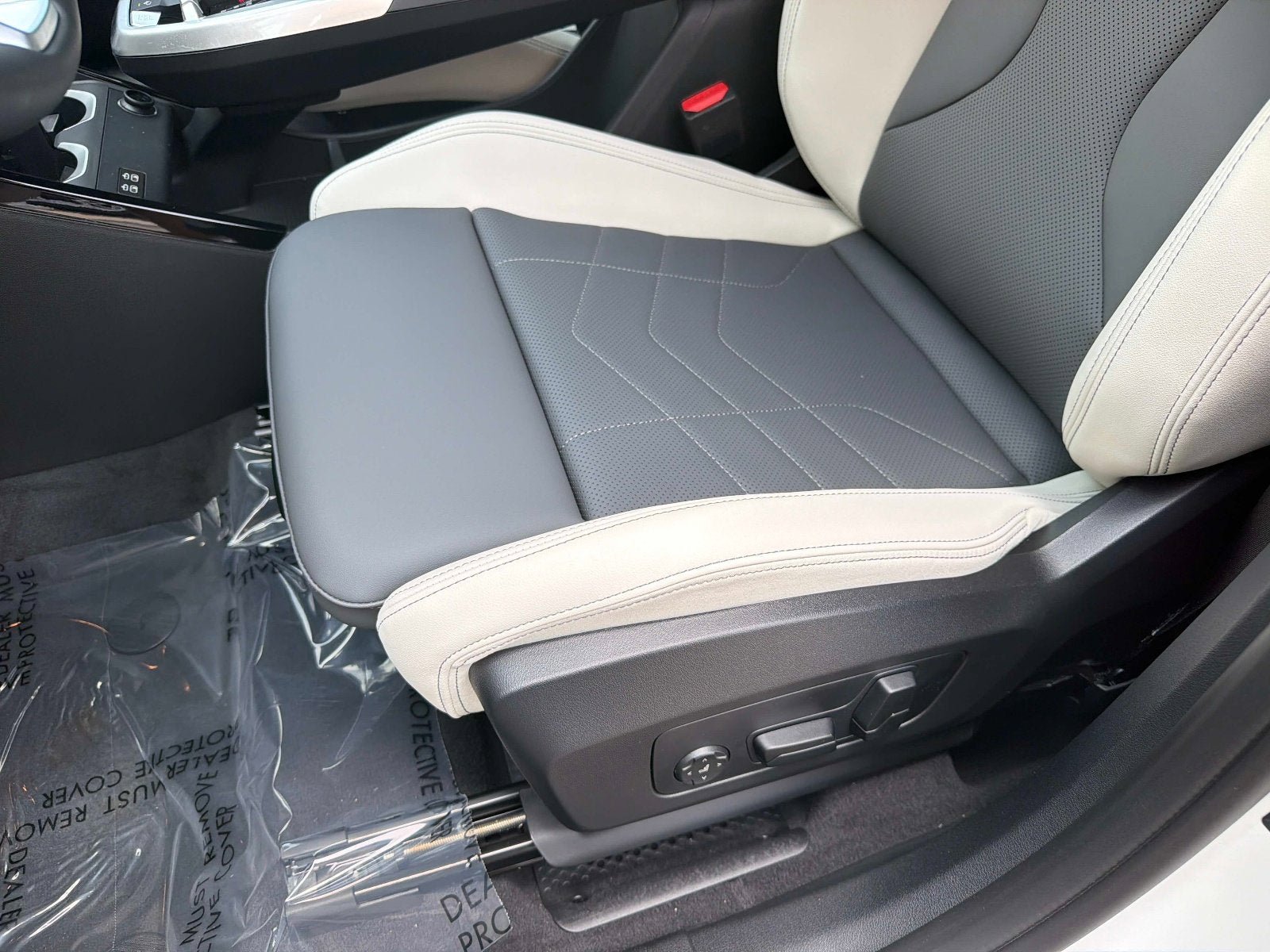 New 2026 BMW X1 xDrive28i w/ Convenience Package AWD/4WD image 18