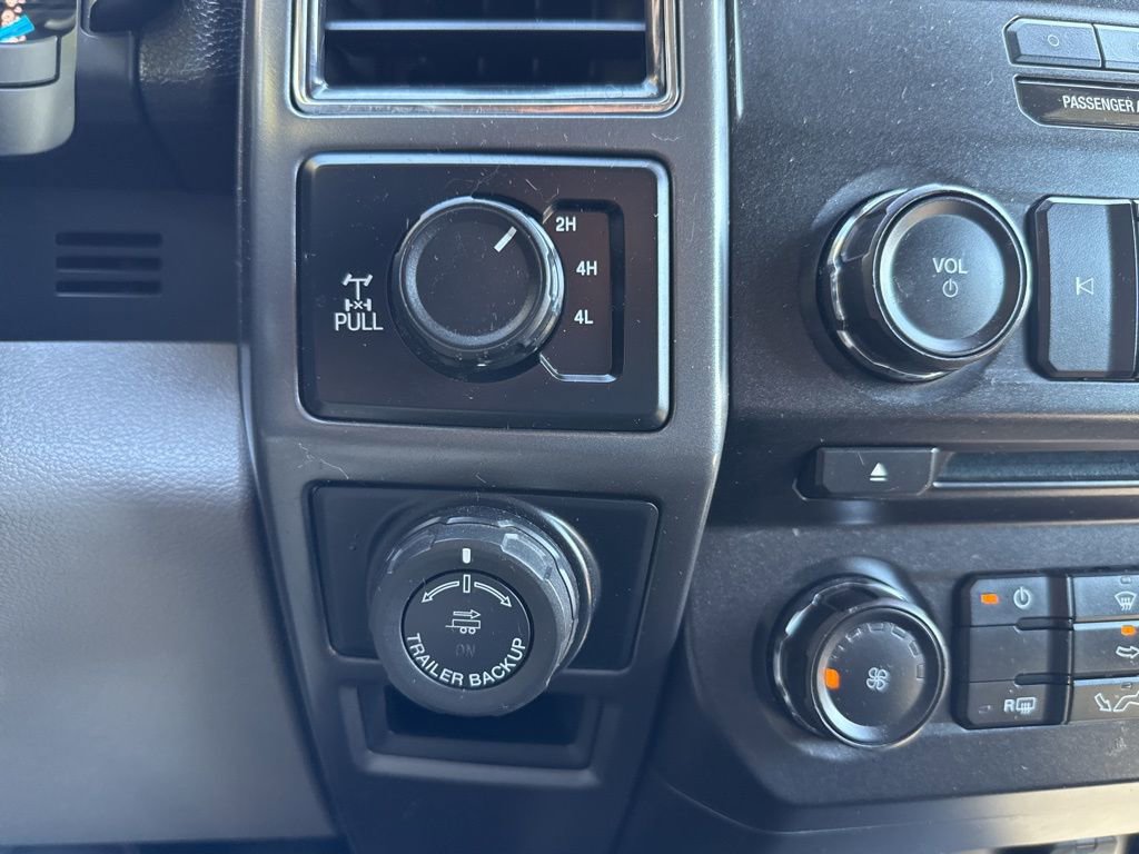 Used 2017 Ford F150 XLT w/ Equipment Group 301A Mid AWD/4WD image 33