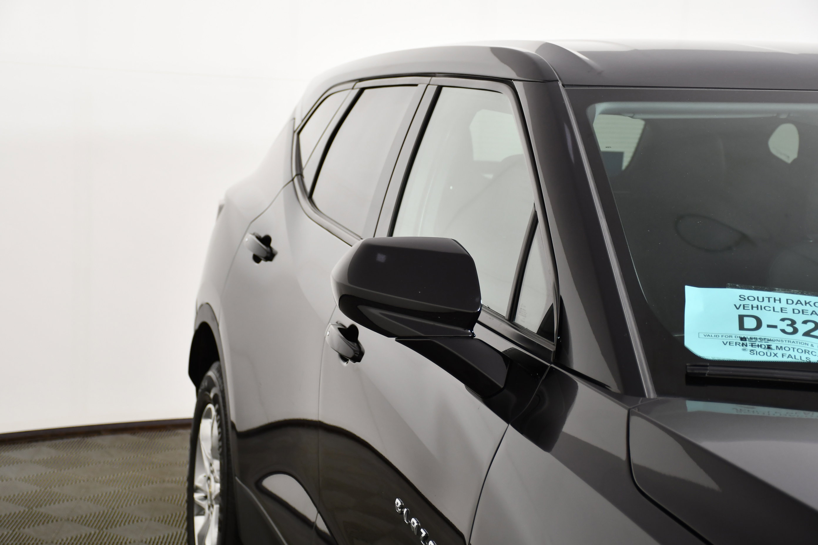 Used 2021 Chevrolet Blazer LT FWD image 14