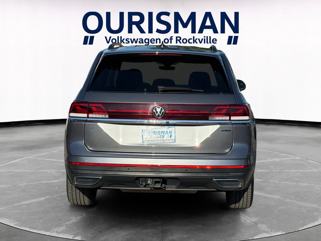 Used 2025 Volkswagen Atlas SE AWD/4WD image 5