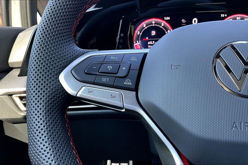New 2026 Volkswagen GTI SE image 10