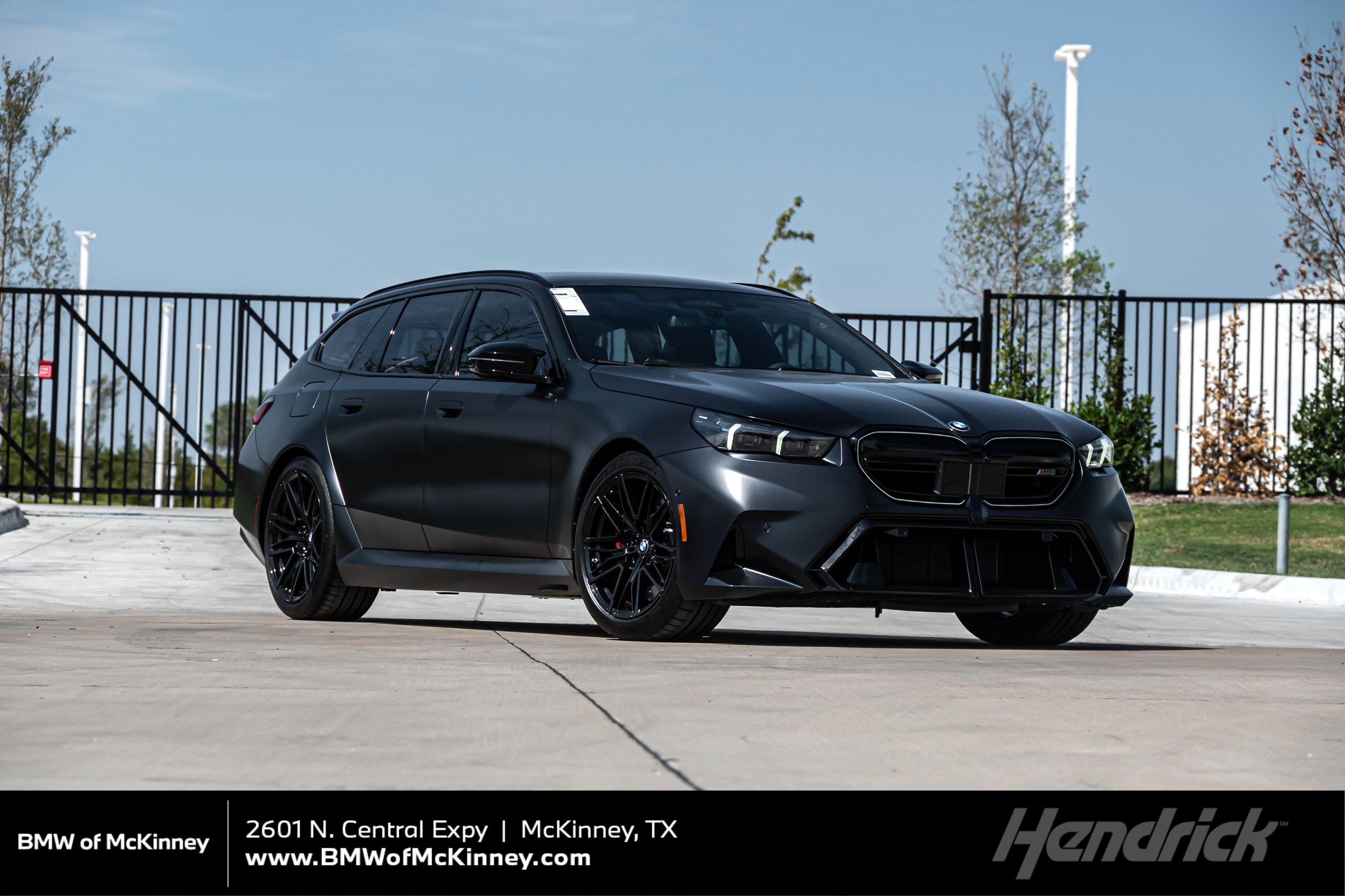 New 2027 BMW M5 Touring w/ M Driver's Package AWD/4WD image 1