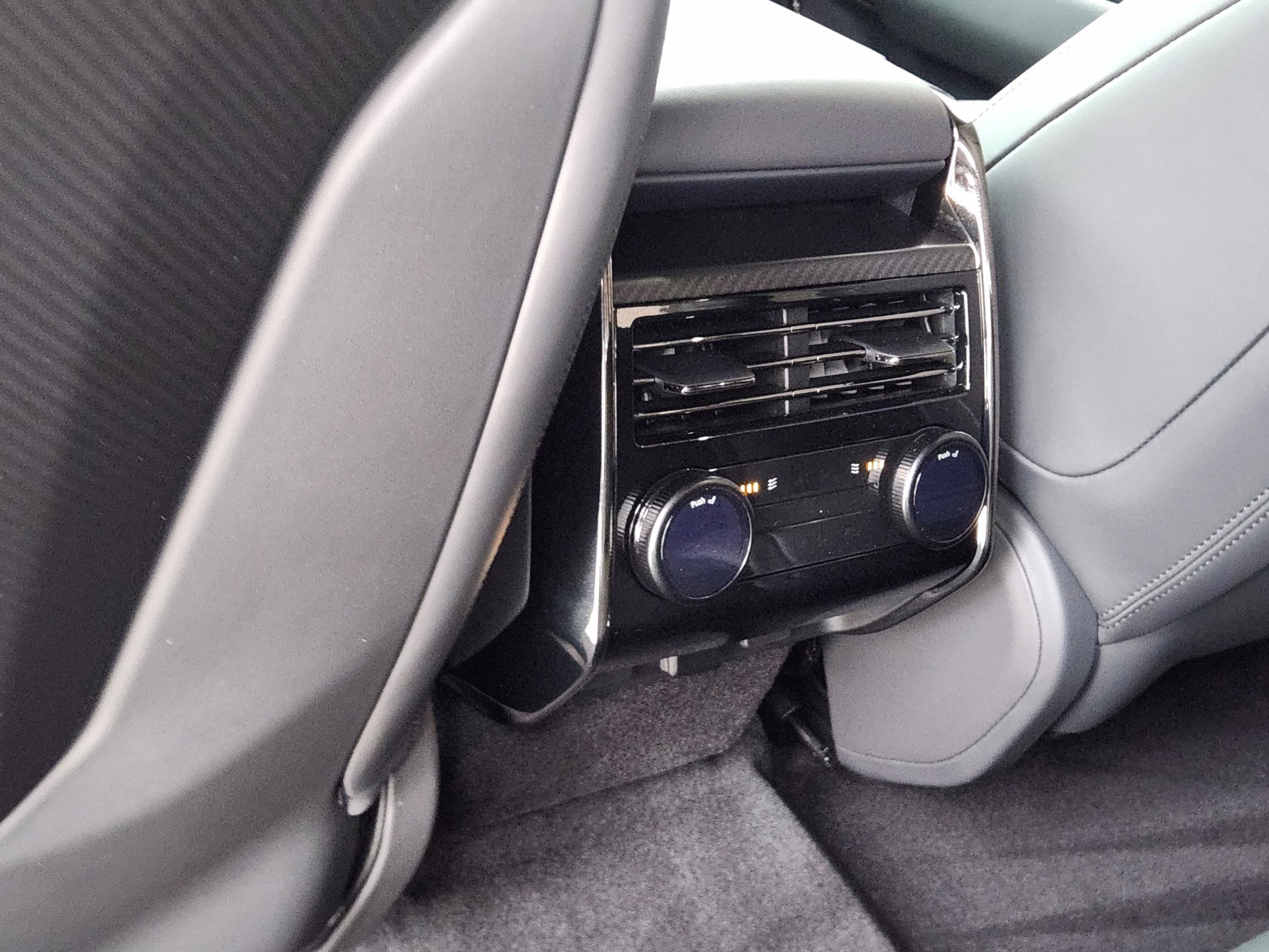 Certified 2024 Land Rover Range Rover Sport SV Edition One Carbon Bronze image 26