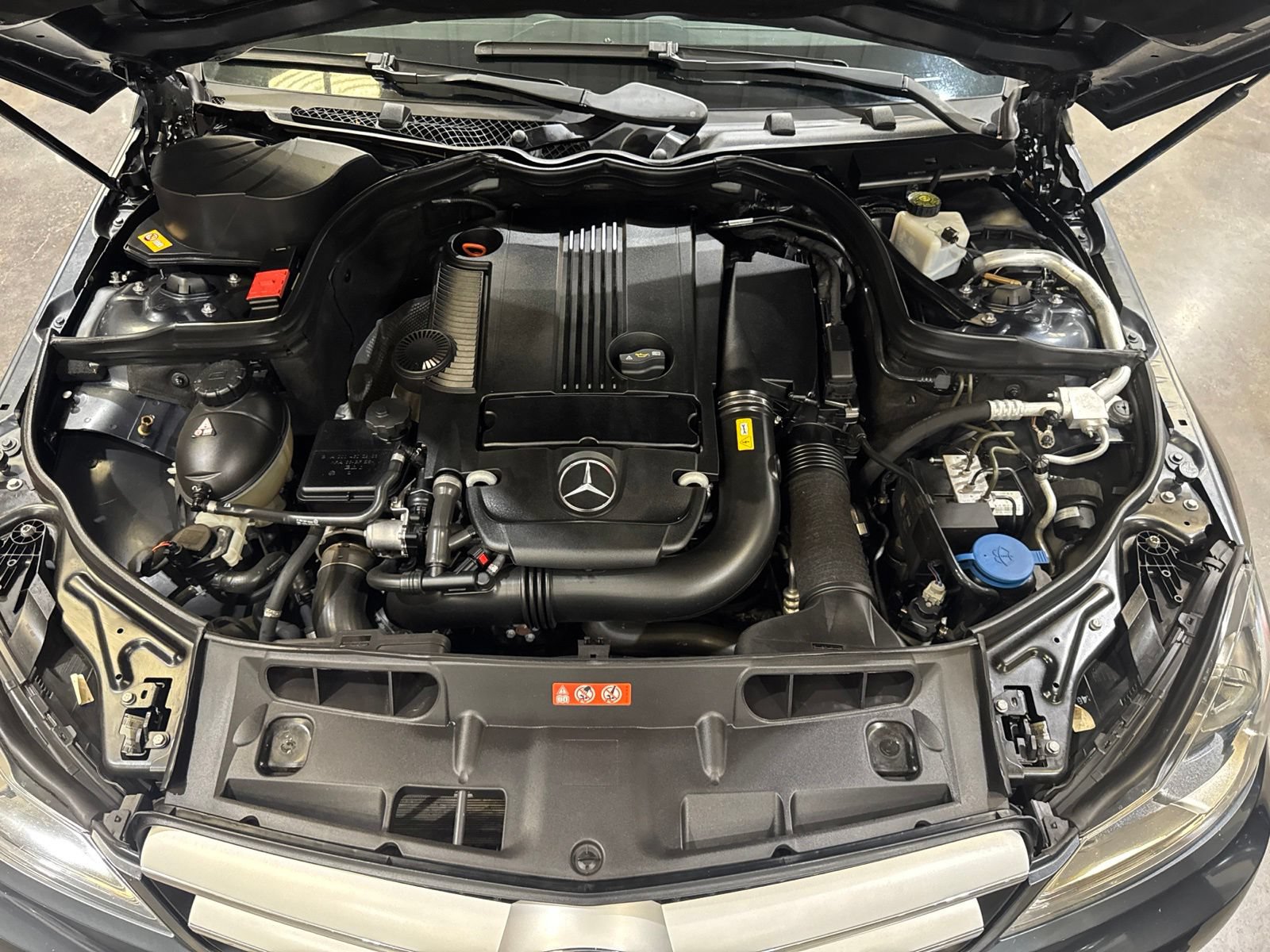 Used 2013 Mercedes-Benz C 250 Coupe image 37