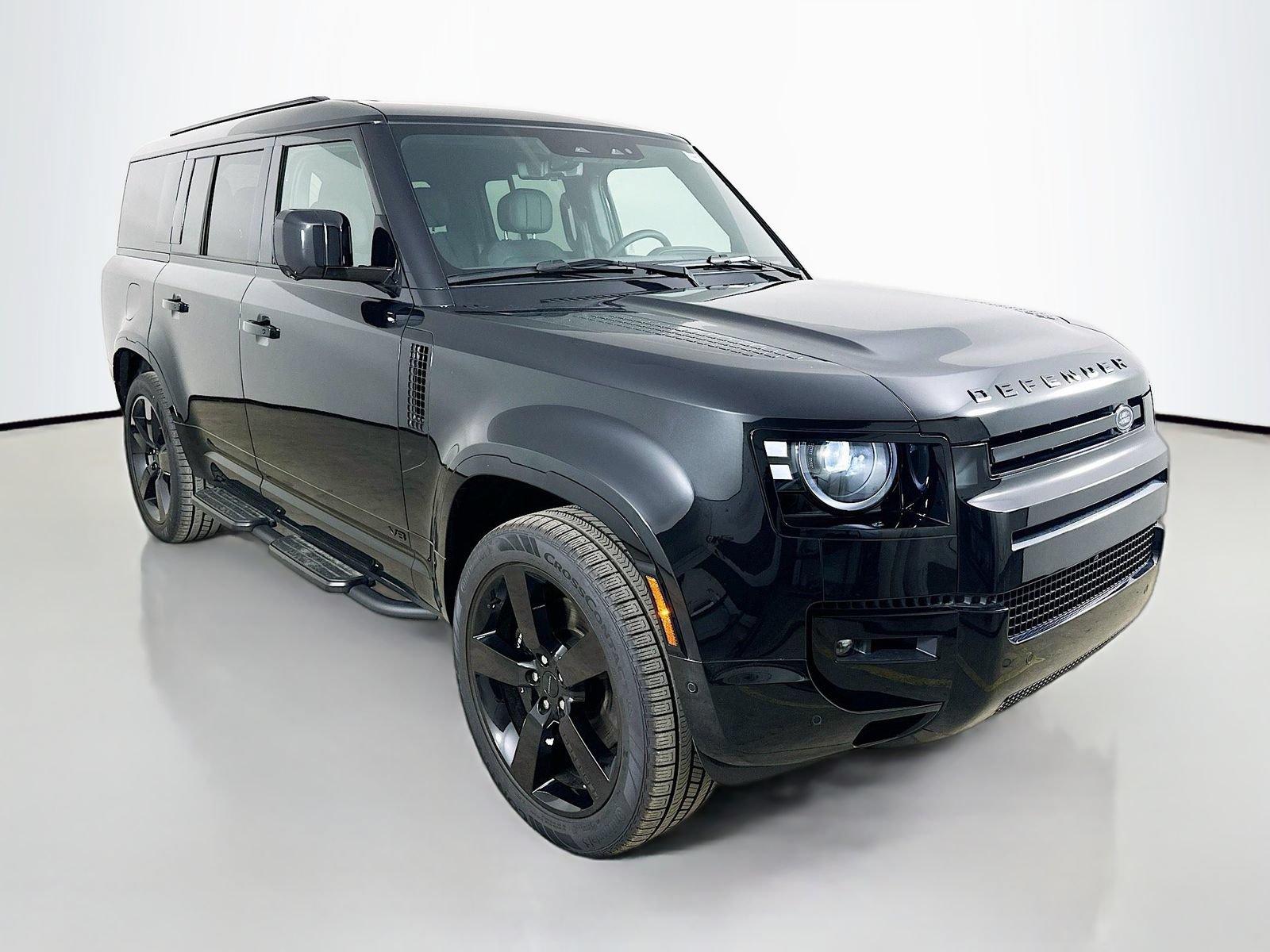 New 2026 Land Rover Defender 130 V8 AWD/4WD image 3