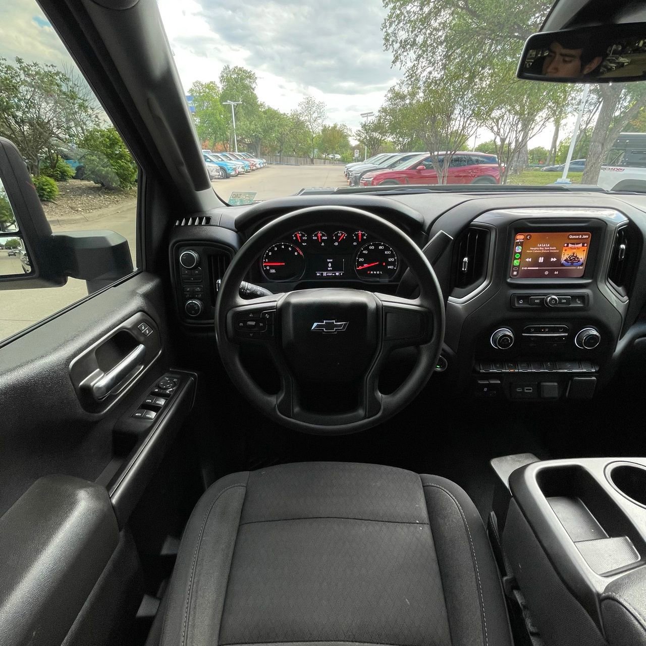 Used 2025 Chevrolet Silverado 2500 Custom w/ Custom Value Package image 12