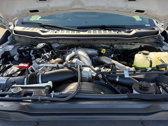 New 2026 Ford F250 XLT w/ XLT Premium Package AWD/4WD image 24