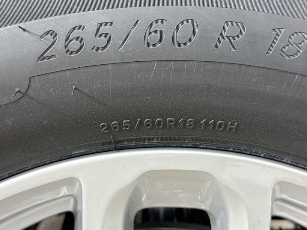 New 2025 Jeep Grand Cherokee Laredo X image 47