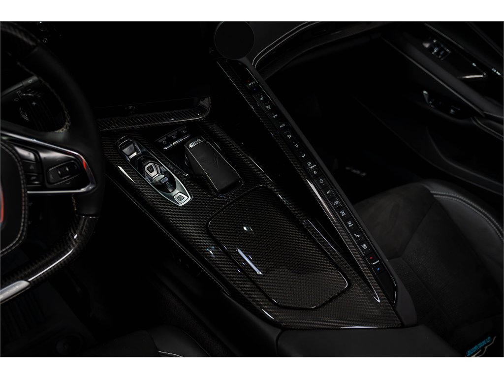 Used 2025 Chevrolet Corvette E-Ray w/ Stealth Interior Trim Package AWD/4WD image 30