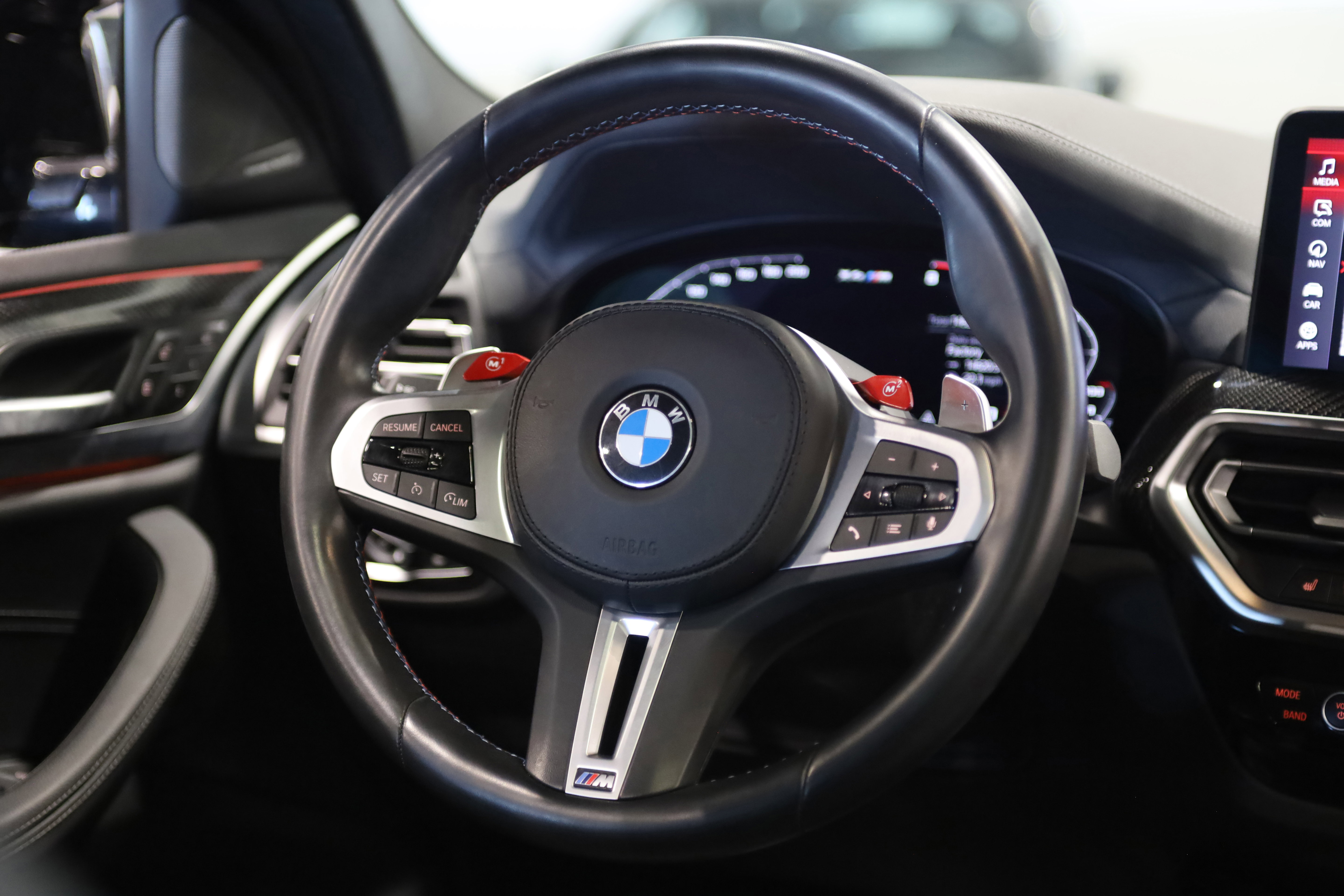 Used 2022 BMW X4 M AWD/4WD image 26