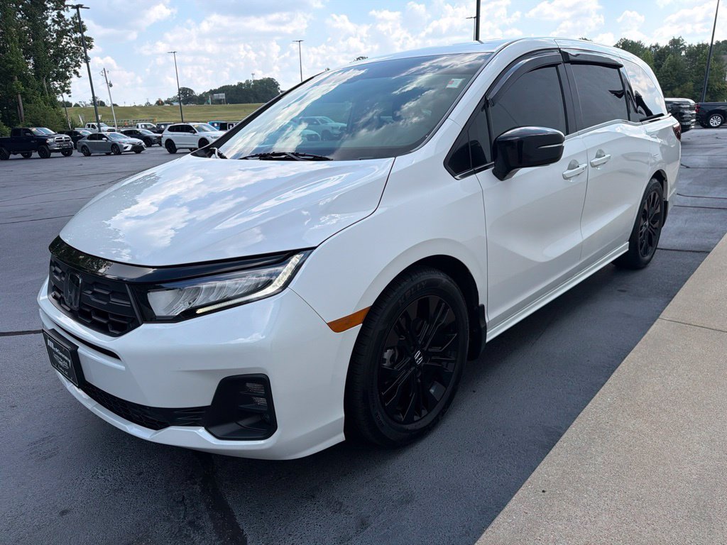 Used 2025 Honda Odyssey Sport-L image 4
