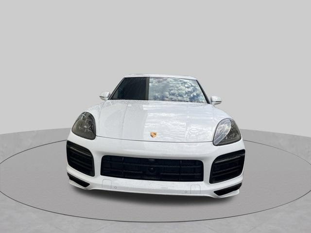Used 2023 Porsche Cayenne GTS AWD/4WD image 2