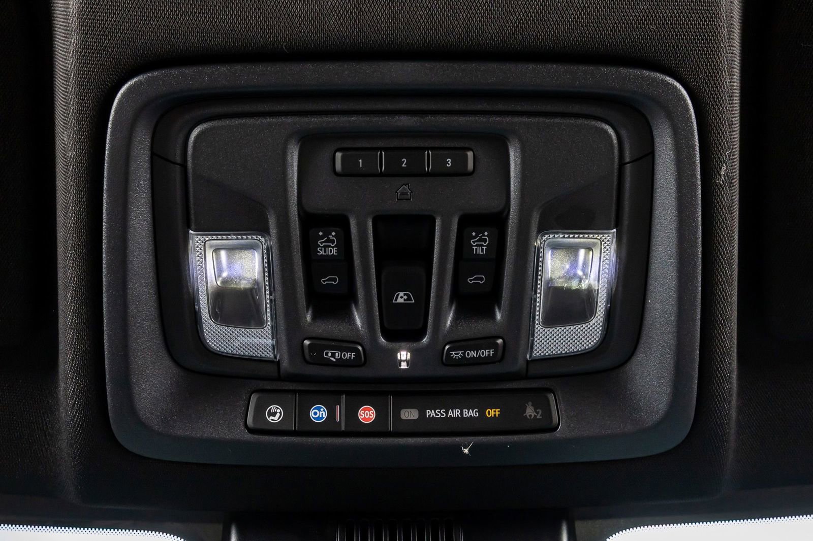 Used 2022 Chevrolet Silverado 1500 ZR2 w/ Technology Package image 29