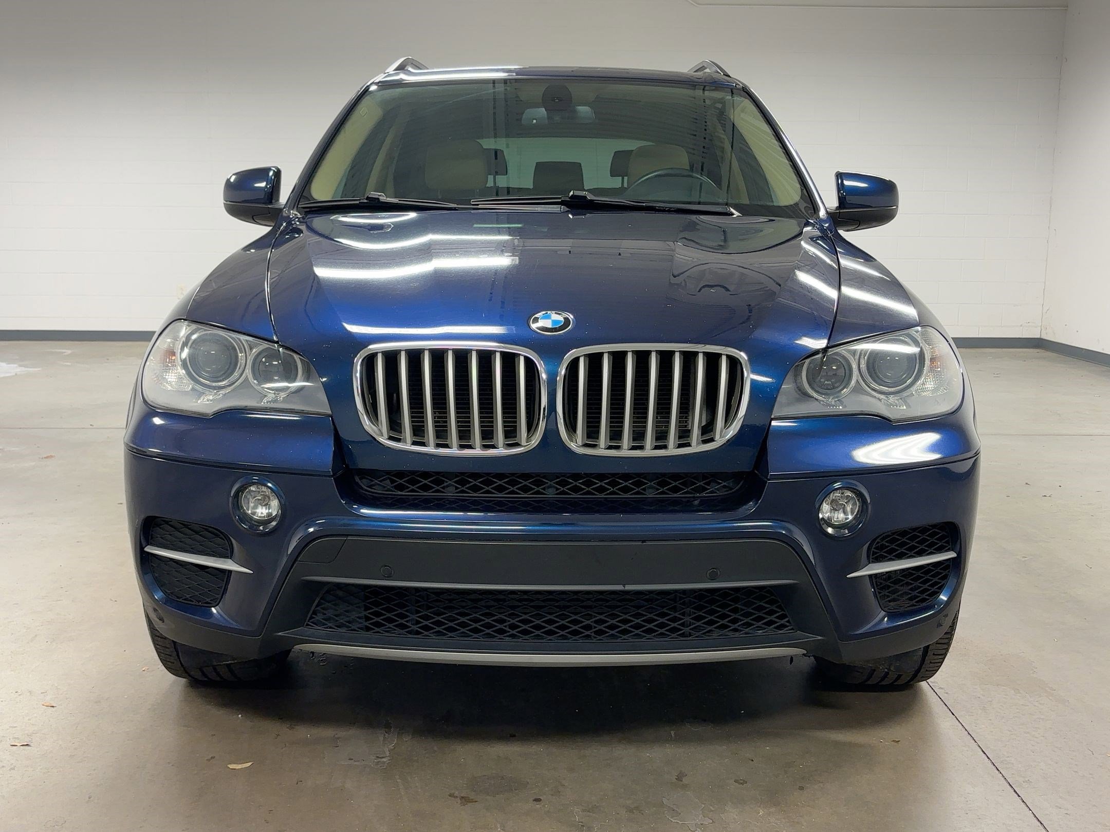 Used 2013 BMW X5 xDrive35d image 5