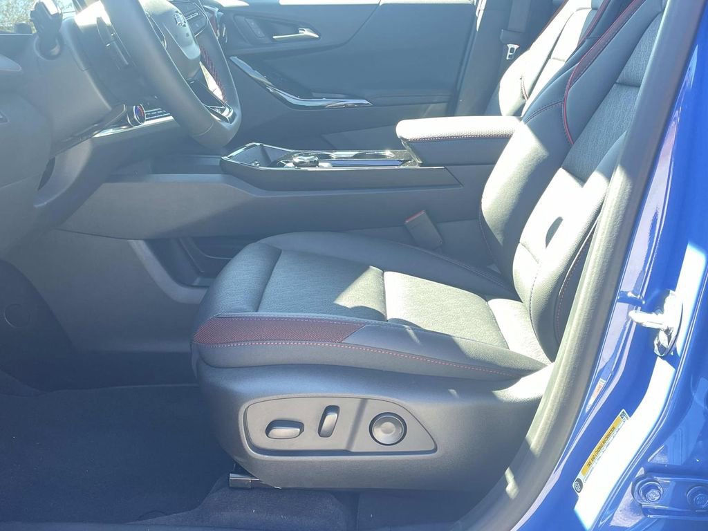 New 2026 Chevrolet Equinox RS image 18